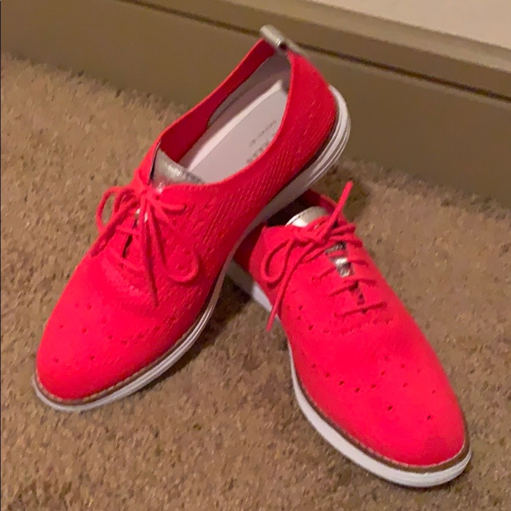 Cole Haan Ladies Grand OS Knit Wingtips